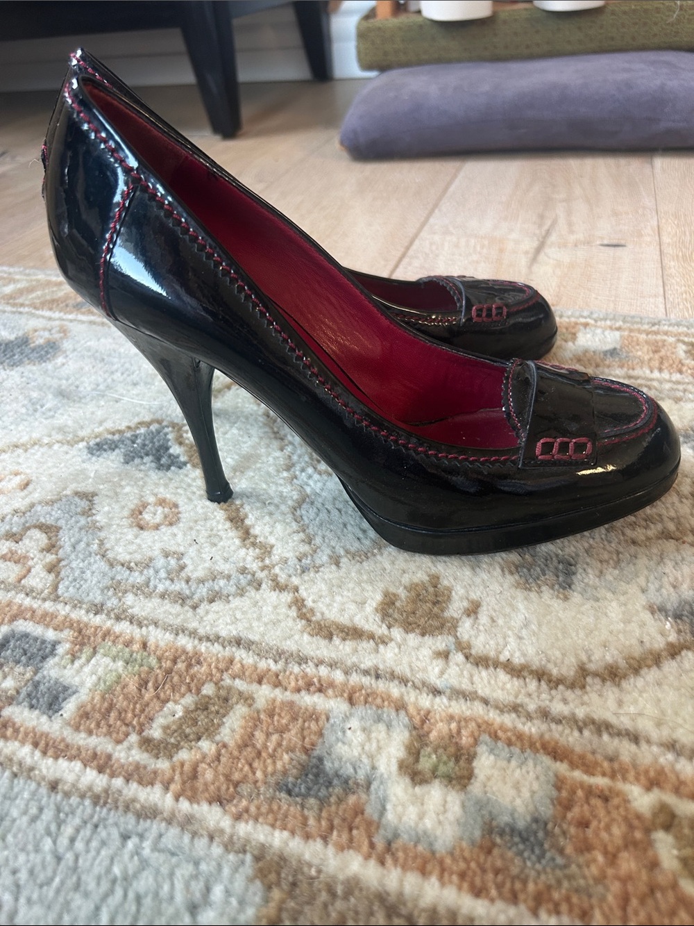 Yves Saint Laurent Black Patent Pumps with Red Interior